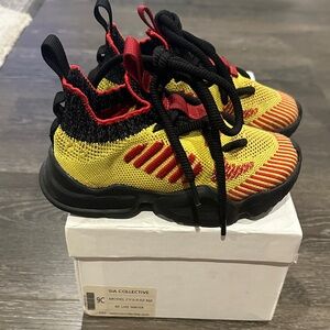 SIA Kids Shoes - Red and Yellow